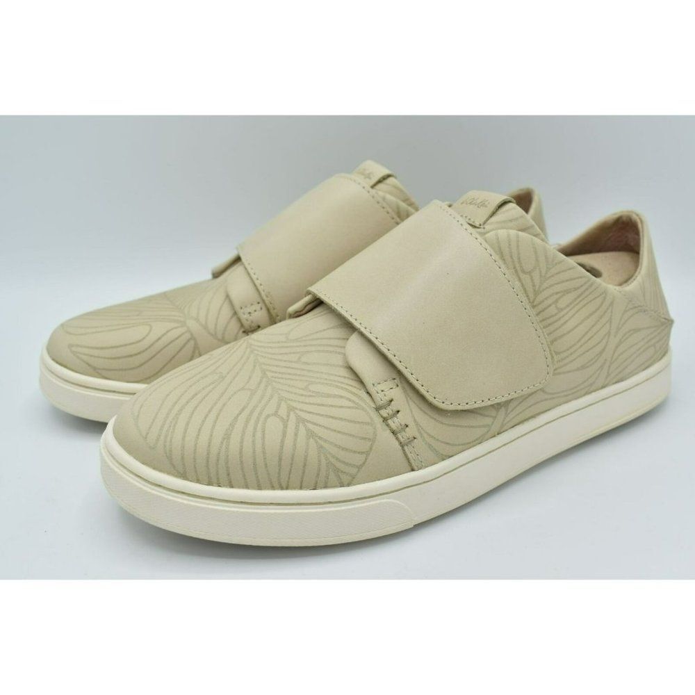 OluKai Pehuea Loupili Women 8.5 Tapa Monstera Beige NEW Leather Slip On Sneakers